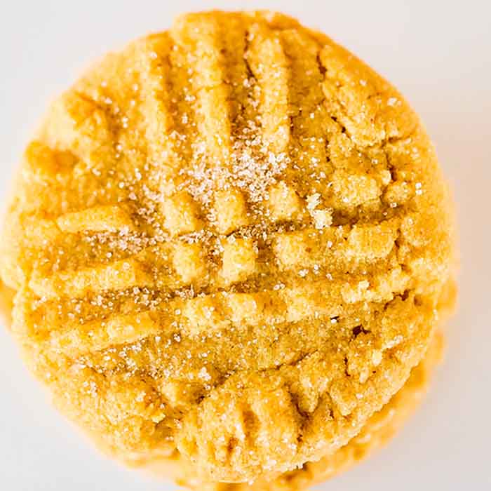 Peanut butter cake mix cookies Only 5 ingredients!