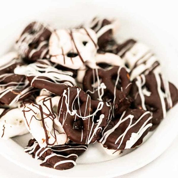 How to make chocolate covered pretzels easy chocolate covered pretzels