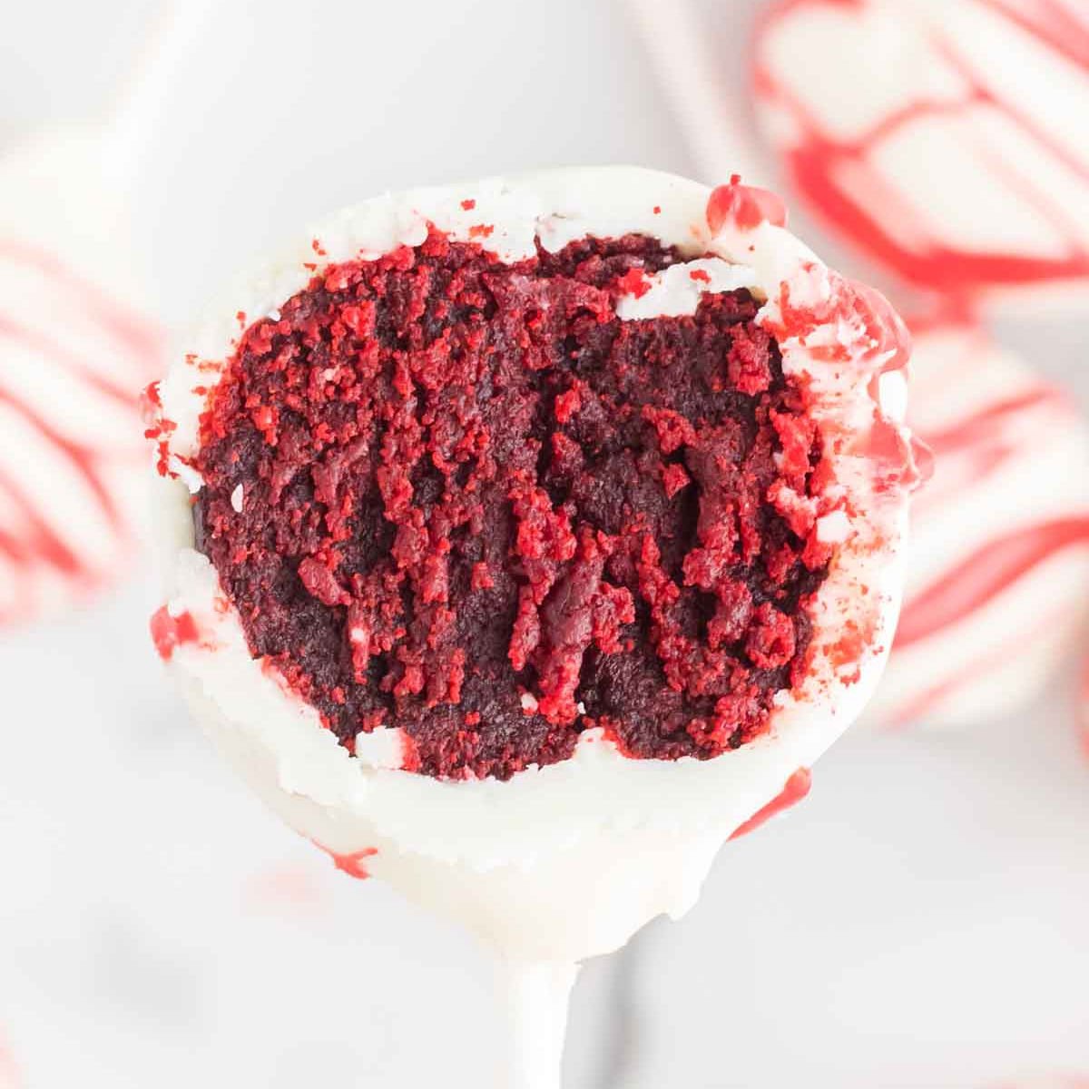 Red Velvet Cake Pops 