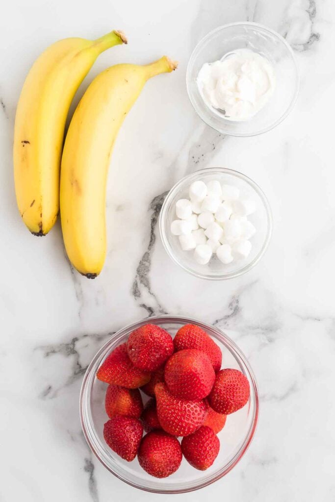 Strawberry Santa Hats Desserts On A Dime strawberry-santa-hats-desserts-on-a-dime