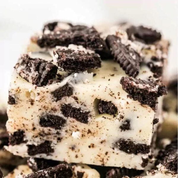 Oreo fudge cut into a square