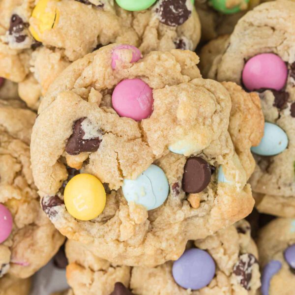 Easter Chocolate Chip Cookies