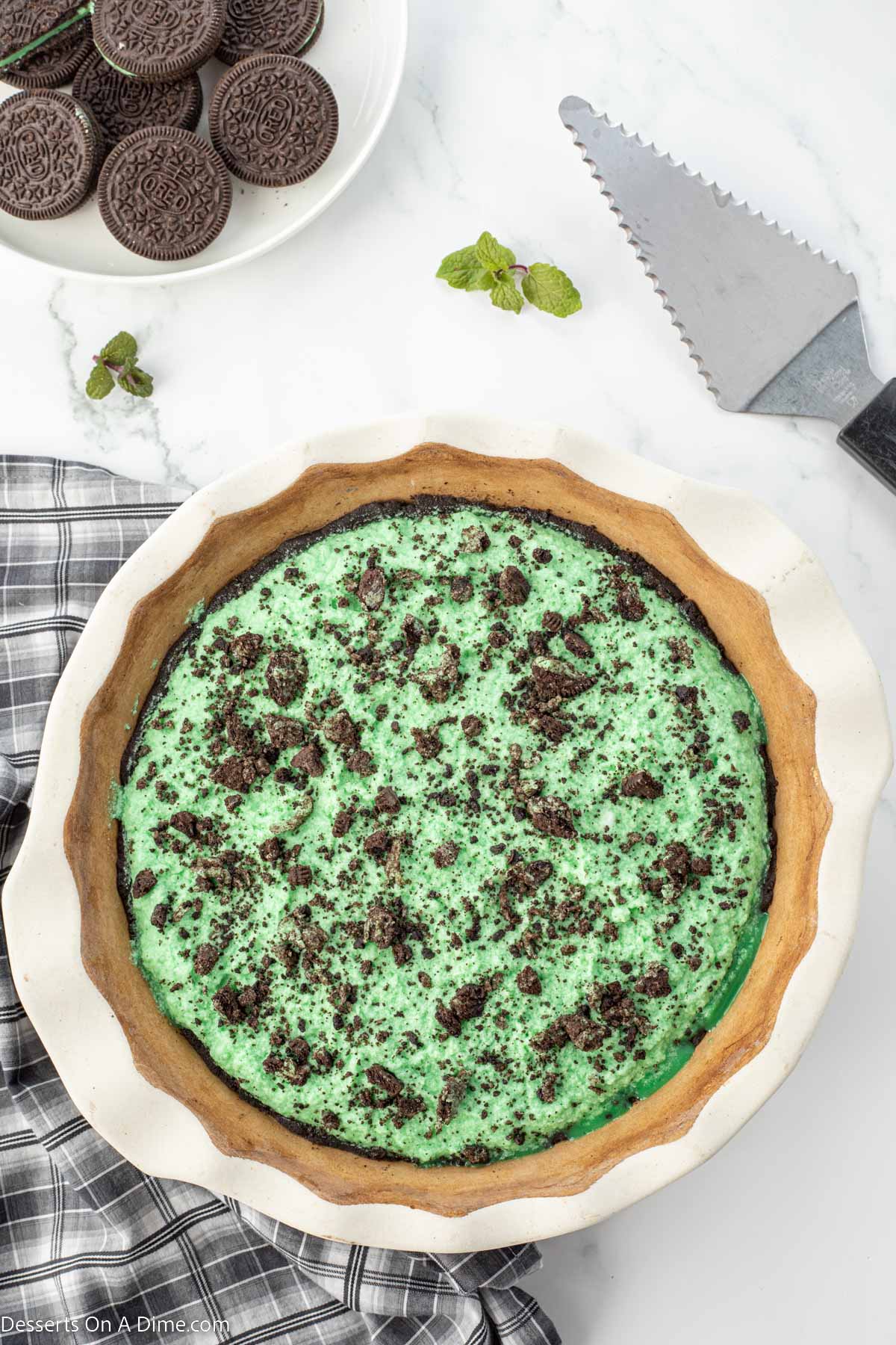 grasshopper-pie-no-bake-grasshopper-pie