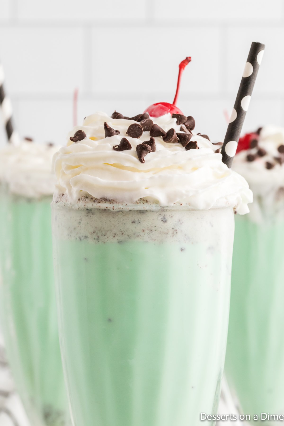 Easy Mint Chocolate Chip Milkshake Homemade Milkshake