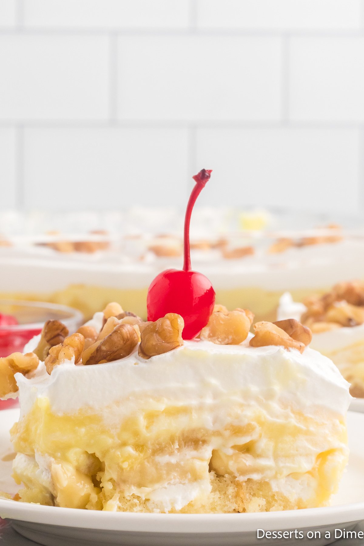 Slice of twinkie cake on a plate.