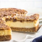 Rich and creamy pecan cheesecake with a graham cracker crust, perfect for easy dessert recipes.