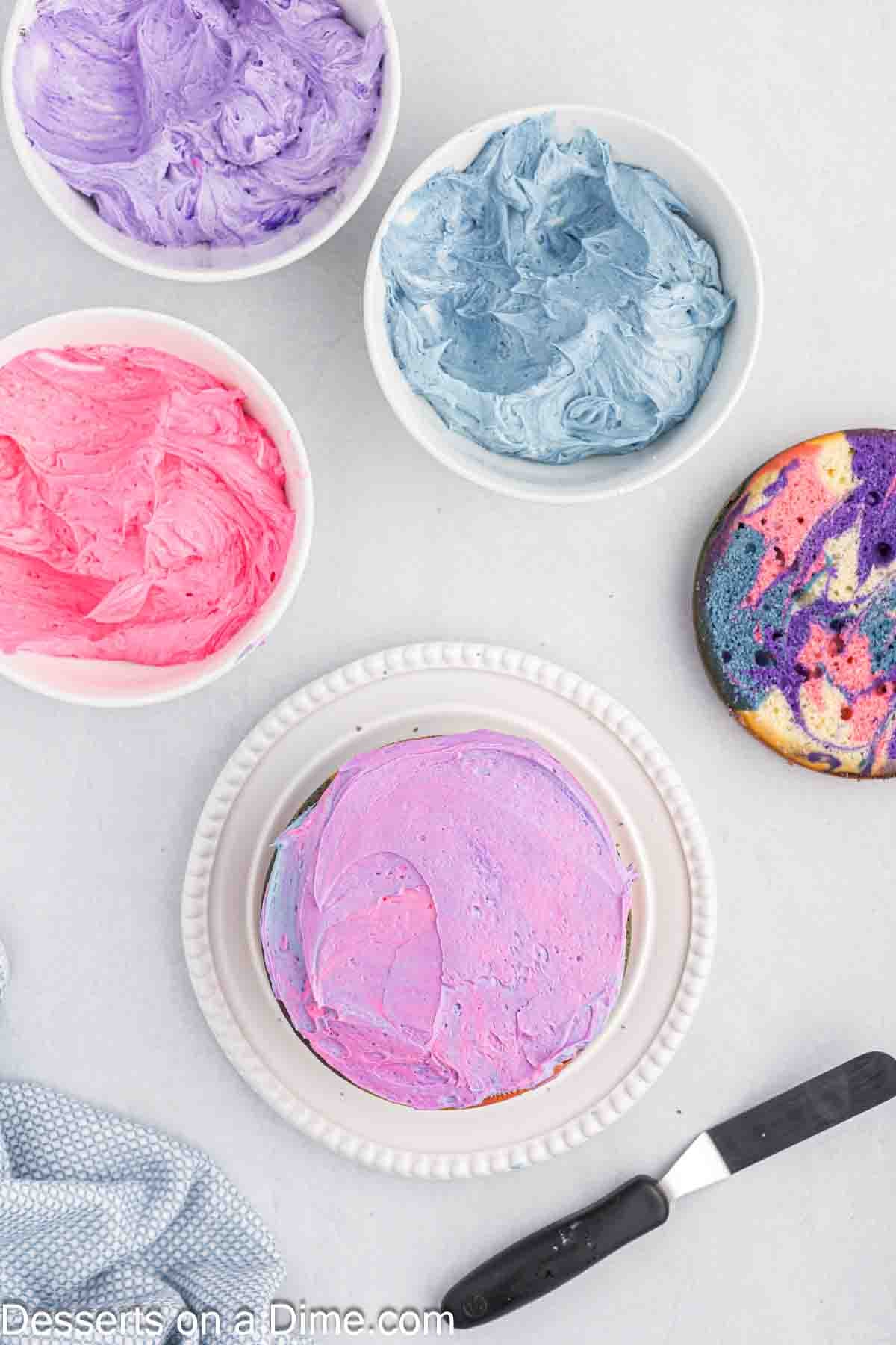 Crumb coat added to cake. 