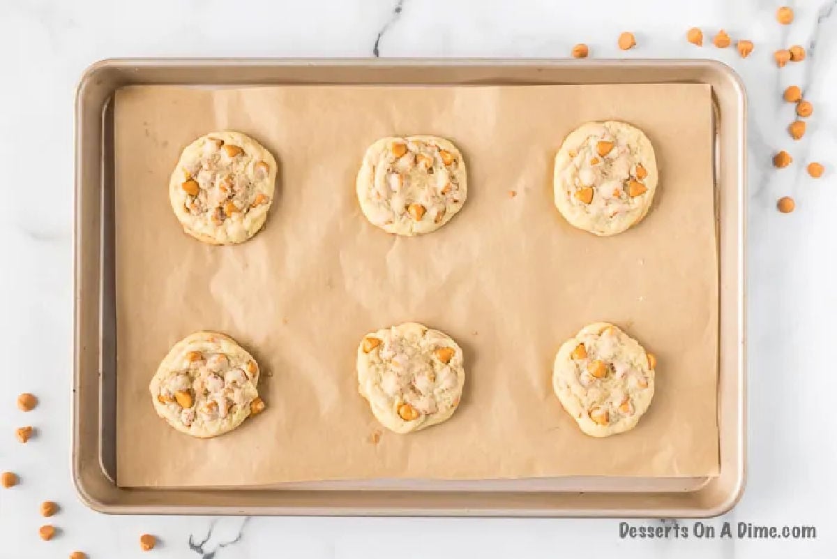 Baked cookies on a baking sheet